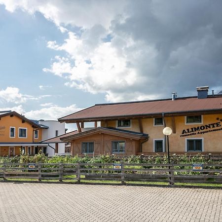 Alimonte Romantic Appartements Sankt Johann in Tirol Esterno foto